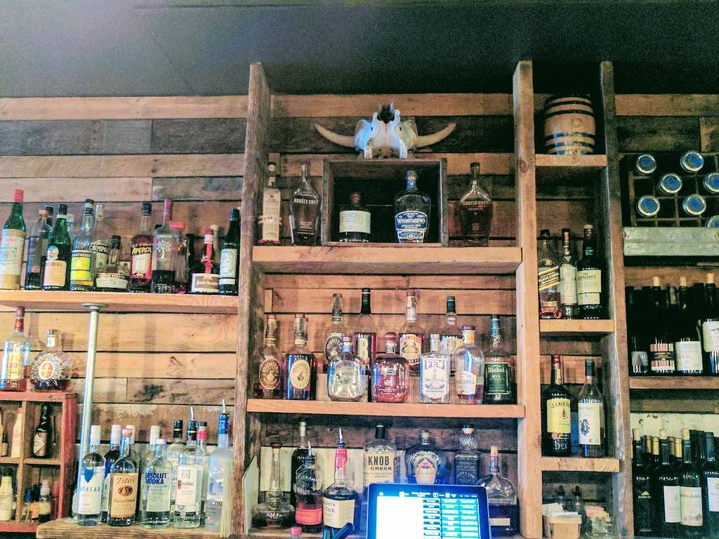 WR SOCIAL HOUSE | restaurant | 25 N Park Square, Marietta, GA 30060, USA | 7707929995 OR +1 770-792-9995