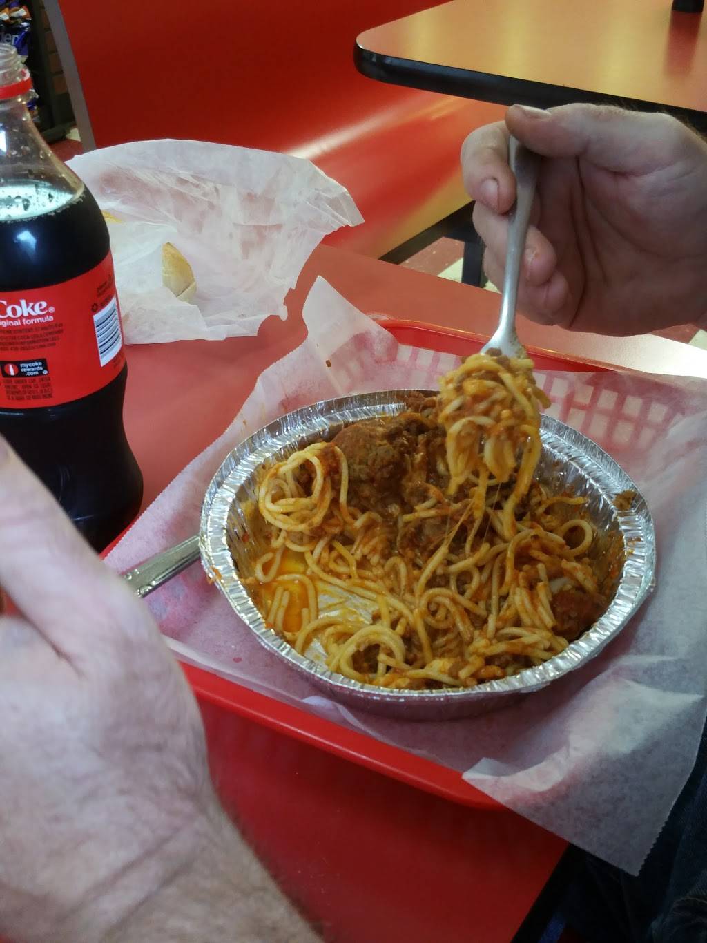 Ginos of Oceana | restaurant | Cook Pkwy, Kopperston, WV 24854, USA | 3046828241 OR +1 304-682-8241