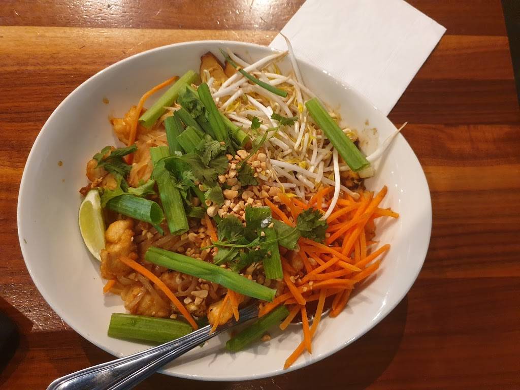 P.F. Changs | meal takeaway | 4325 Glenwood Ave #2089, Raleigh, NC 27612, USA | 9197877754 OR +1 919-787-7754