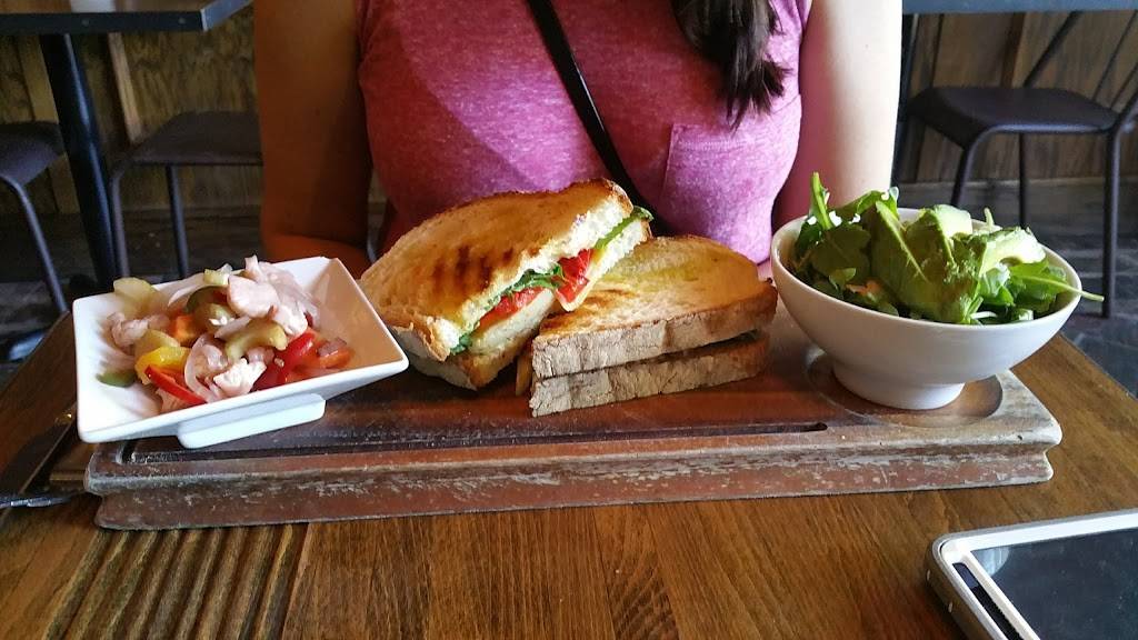 Eduardos Enoteca | meal delivery | 1212 N Dearborn St, Chicago, IL 60610, USA | 3123374490 OR +1 312-337-4490