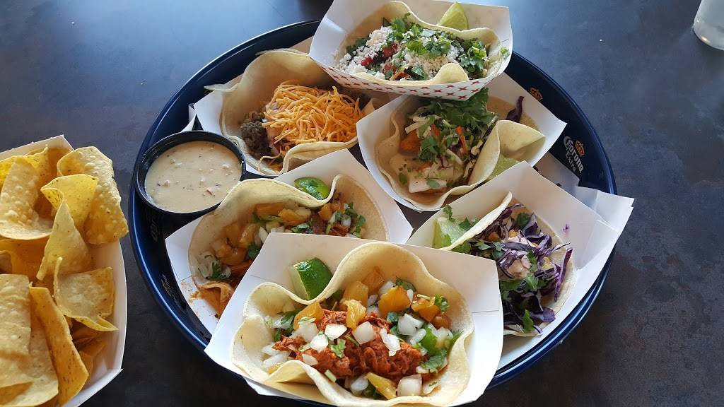 Rusty Taco | restaurant | 522 E Hennepin Ave, Minneapolis, MN 55414, USA | 6123155372 OR +1 612-315-5372