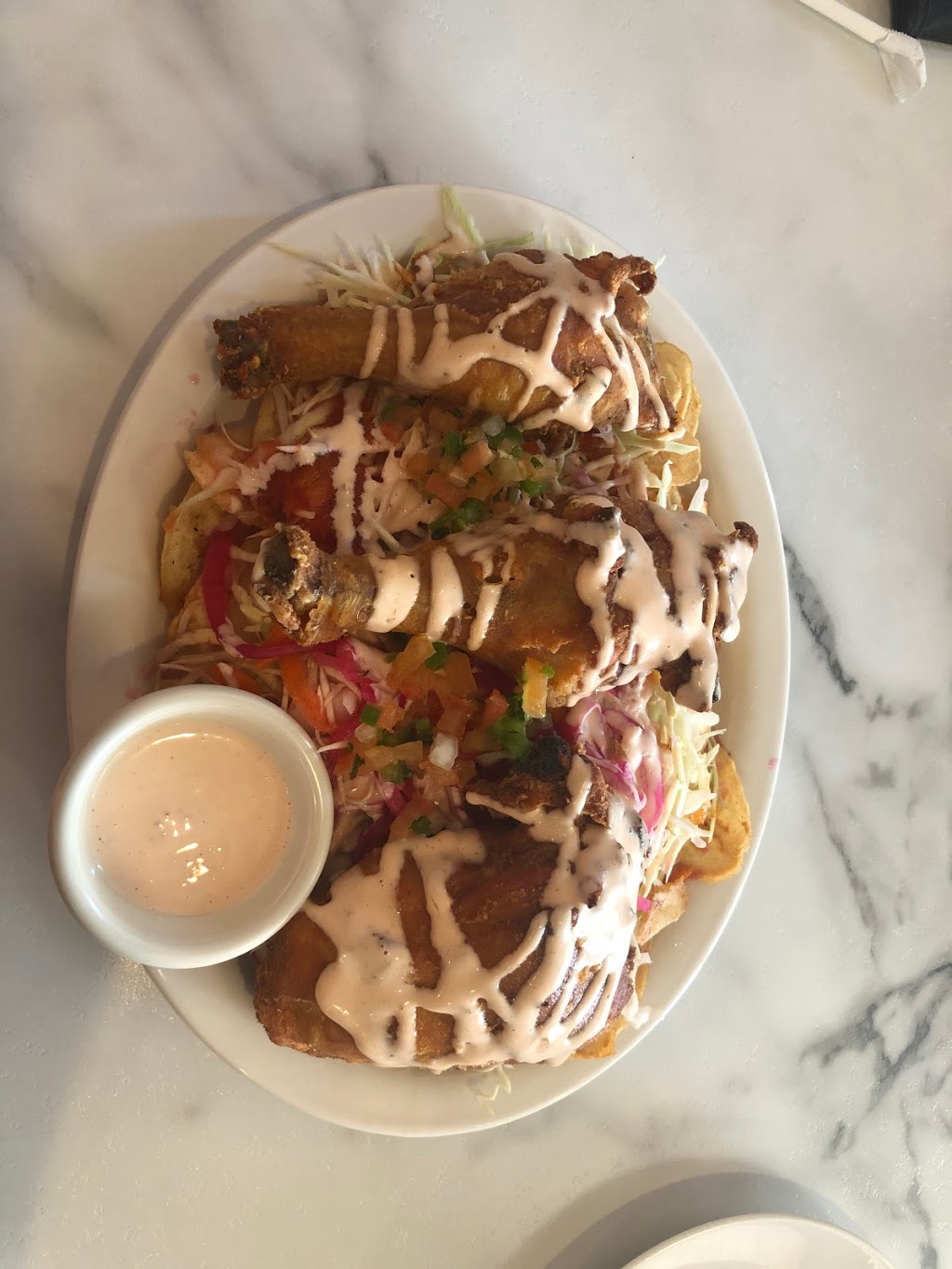 El Gustito Pupuseria y Restaurant | restaurant | 2020 8th St, Coralville, IA 52241, USA | 3194991602 OR +1 319-499-1602