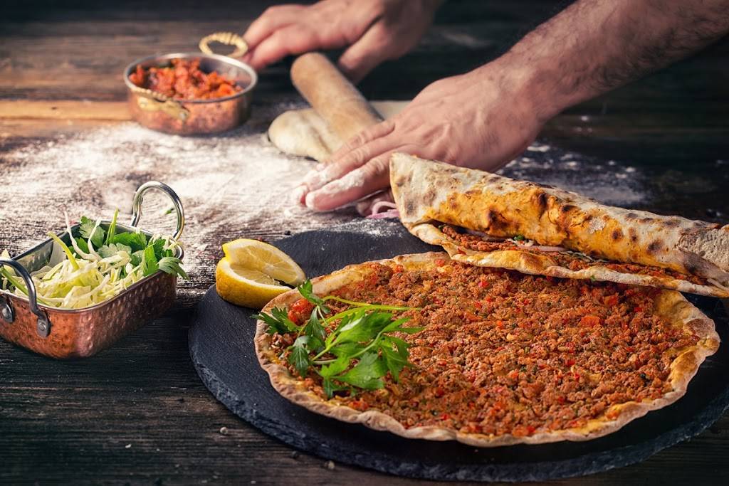 Mitos Döner Kebap | restaurant | 168 W Willow St, Pomona, CA 91768, USA | 9096206006 OR +1 909-620-6006