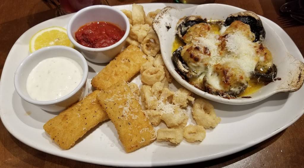 Olive Garden Italian Restaurant | meal takeaway | 22880 Centerpoint Dr, Moreno Valley, CA 92553, USA | 9516563531 OR +1 951-656-3531