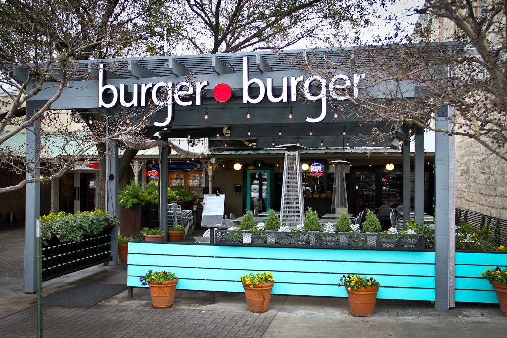 Burger Burger | restaurant | 209 E Main St, Fredericksburg, TX 78624, USA | 8309975226 OR +1 830-997-5226