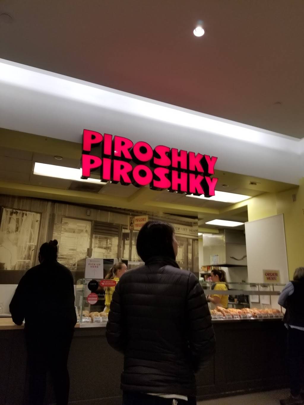 Piroshky Piroshky | bakery | 701 5th Ave, Seattle, WA 98104, USA | 2064671319 OR +1 206-467-1319