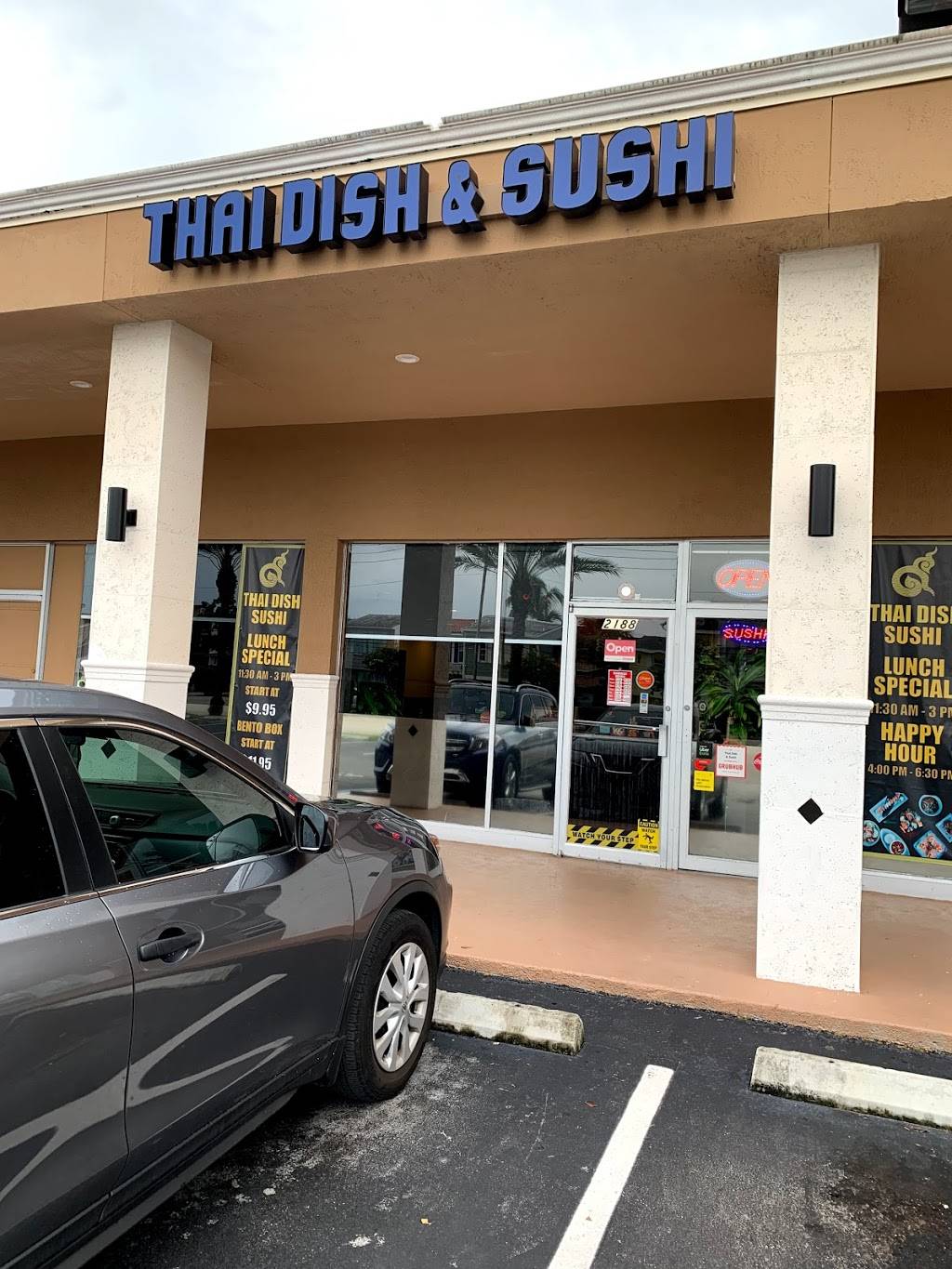 Thai Dish & Sushi | restaurant | 2188 NE 123rd St, North Miami, FL 33181, USA | 7864640888 OR +1 786-464-0888