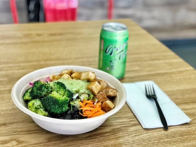 Grill Counter | restaurant | 918 S Central Ave, Compton, CA 90220, USA | 3109338454 OR +1 310-933-8454