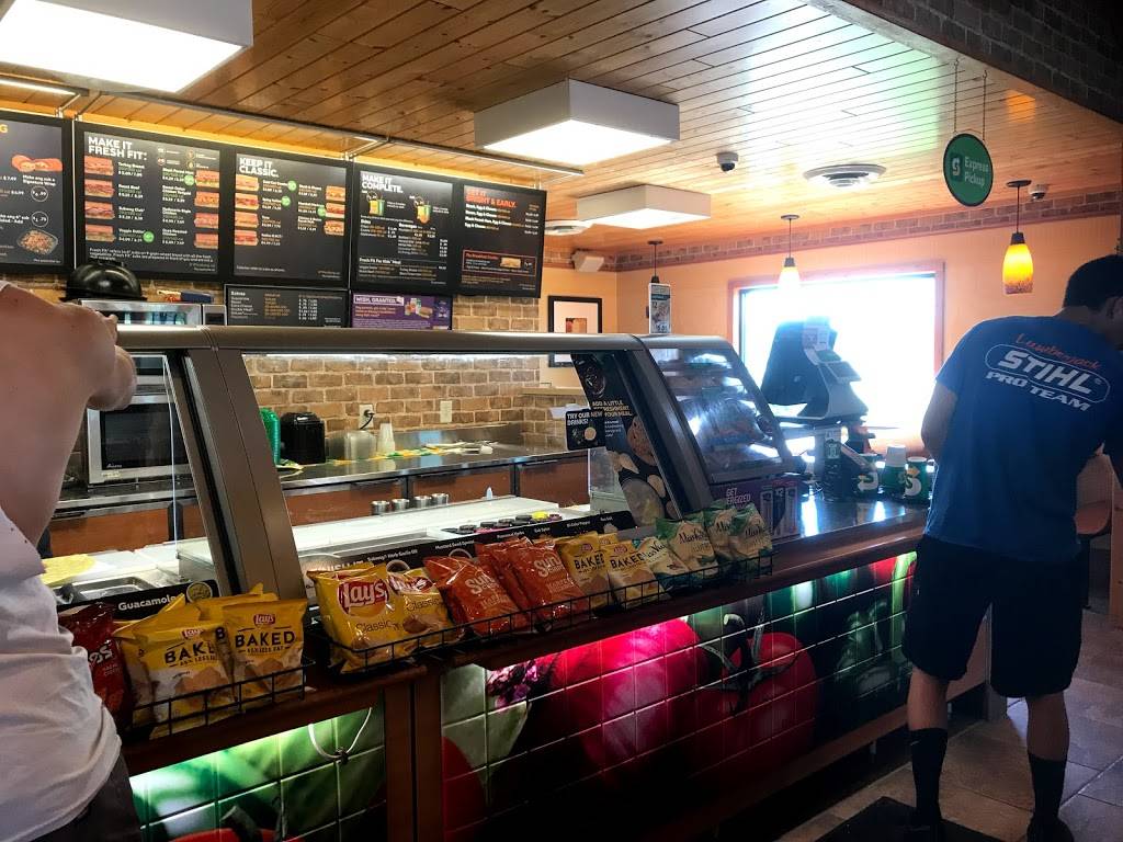 Subway Restaurants | restaurant | 13855 W County Hwy B, Hayward, WI 54843, USA | 7159342545 OR +1 715-934-2545