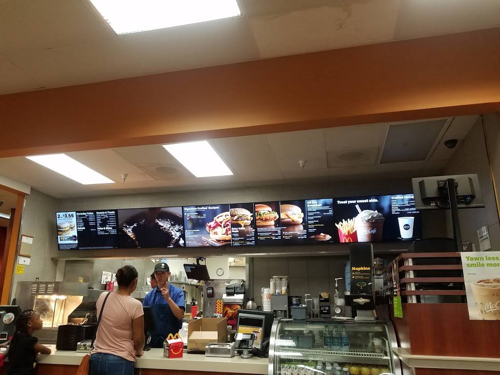 McDonalds | cafe | 857 N Dobson Wm 2482, Mesa, AZ 85201, USA | 4807334010 OR +1 480-733-4010