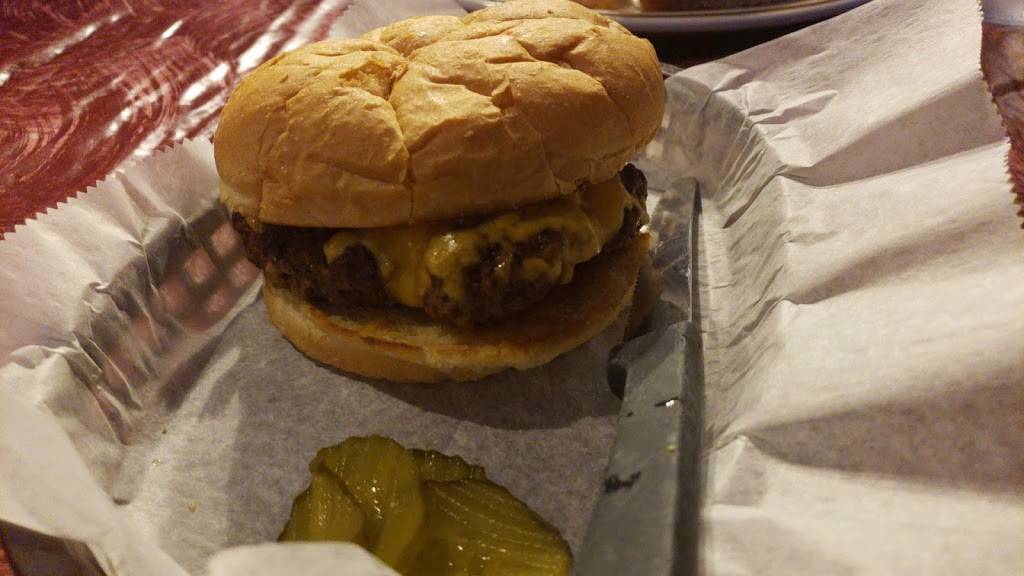 Tower Junction Inc | restaurant | 254 US-18, Montfort, WI 53569, USA | 6089436061 OR +1 608-943-6061