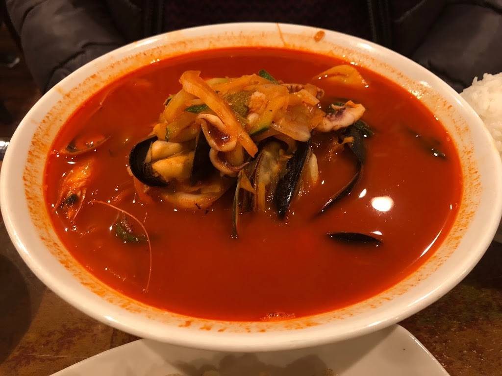 Chinese House | restaurant | 14908 41st Ave, Flushing, NY 11355, USA | 7183580468 OR +1 718-358-0468