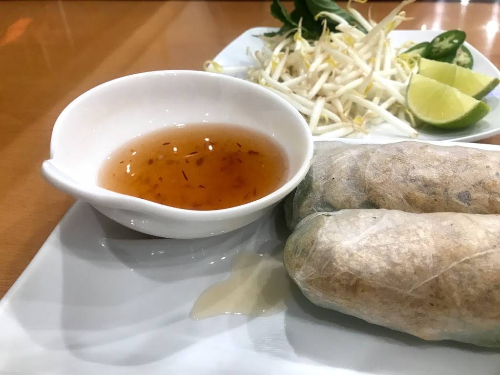 Vietnamese Noodle House | restaurant | 425 Northampton St, Easton, PA 18042, USA | 6102506424 OR +1 610-250-6424