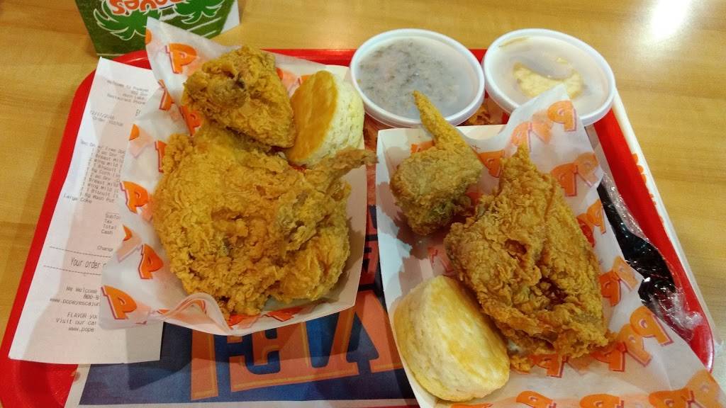 Popeyes Louisiana Kitchen | restaurant | 992 Goodman Rd W, Horn Lake, MS 38637, USA | 6623490646 OR +1 662-349-0646