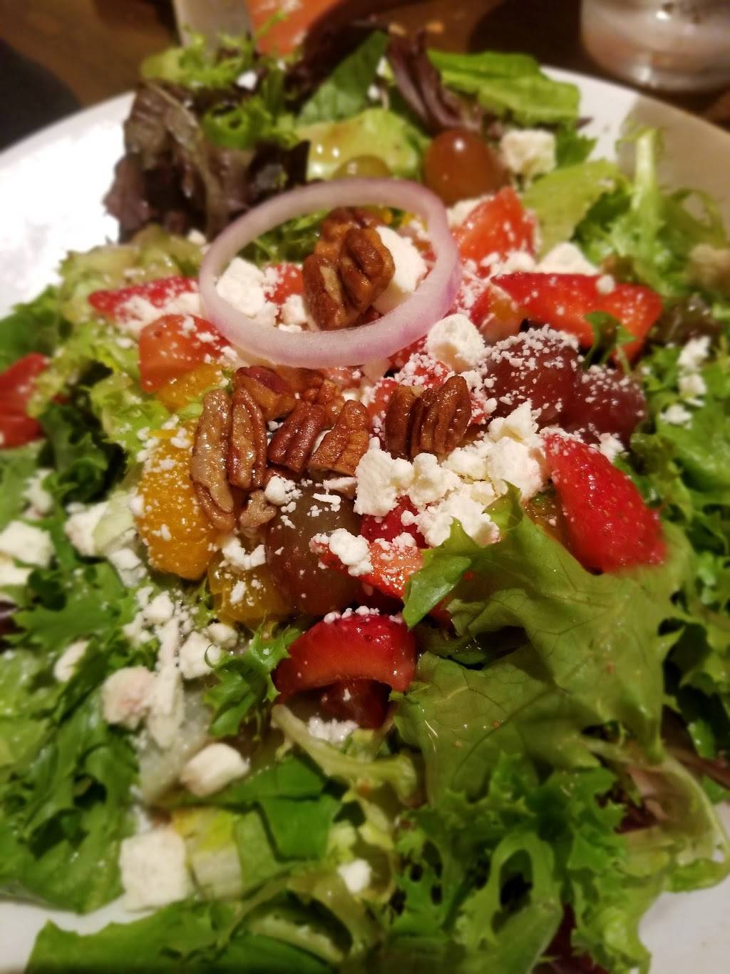 LongHorn Steakhouse | meal takeaway | 17800 East 39th St S, Independence, MO 64055, USA | 8163730716 OR +1 816-373-0716