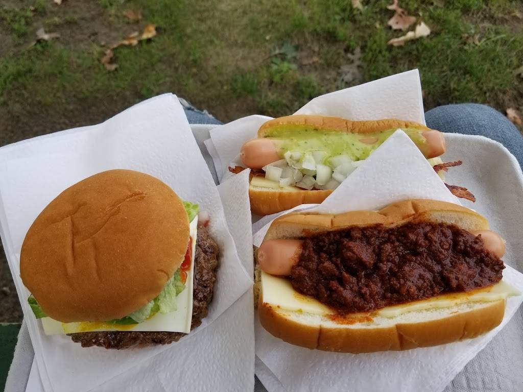 Dannys Dogs | meal takeaway | 171-181 Maine St, Brunswick, ME 04011, USA | 2074497183 OR +1 207-449-7183