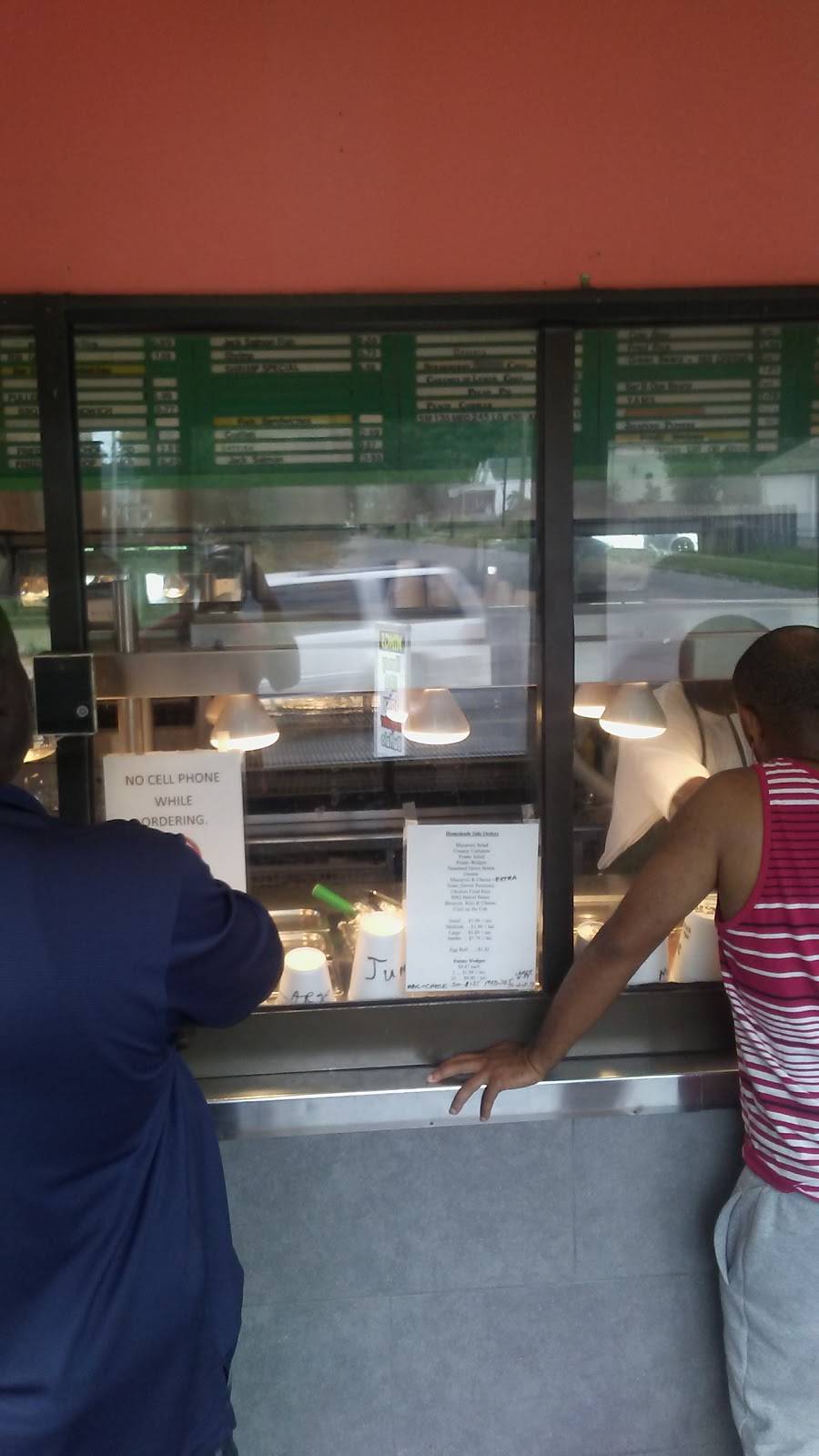 Kings Fast Food Chicken | restaurant | 1302 Dixie Hwy, Louisville, KY 40210, USA | 5027763013 OR +1 502-776-3013