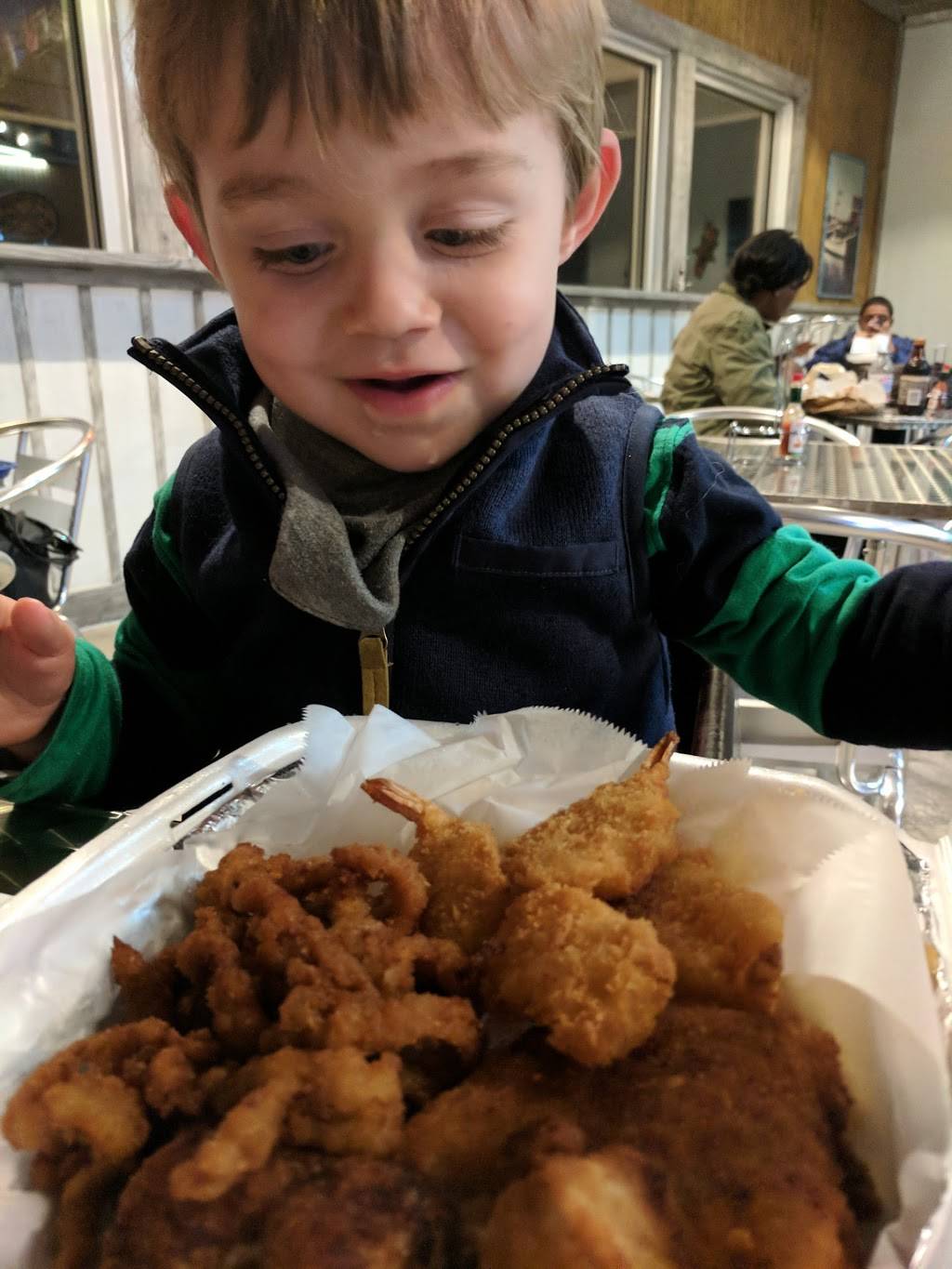 Ankers Fish House | restaurant | 420 Altamont Ave, Schenectady, NY 12303, USA | 5183828842 OR +1 518-382-8842