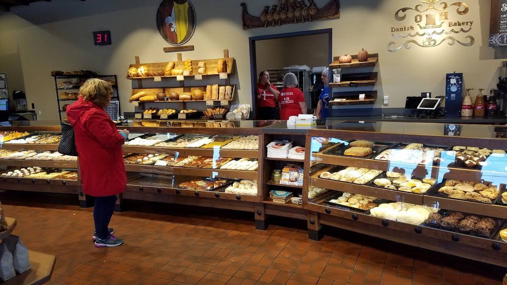 O&H Danish Bakery | bakery | 5910 Washington Ave, Mt Pleasant, WI 53406, USA | 2625047000 OR +1 262-504-7000