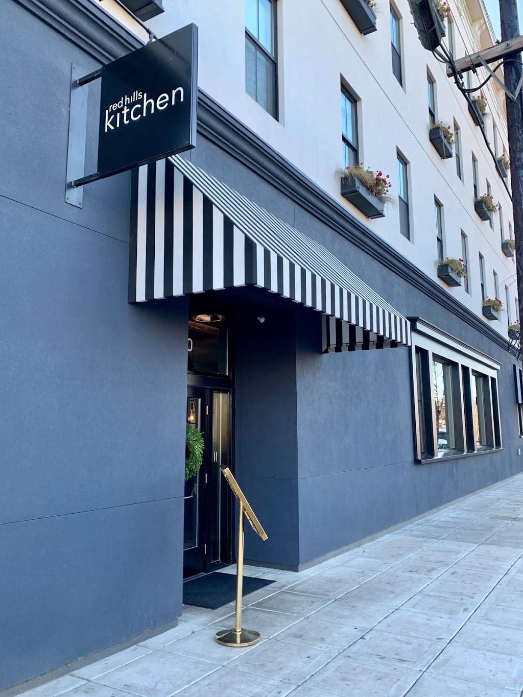 red hills kitchen | restaurant | 530 NE 4th St, McMinnville, OR 97128, USA | 5038839199 OR +1 503-883-9199