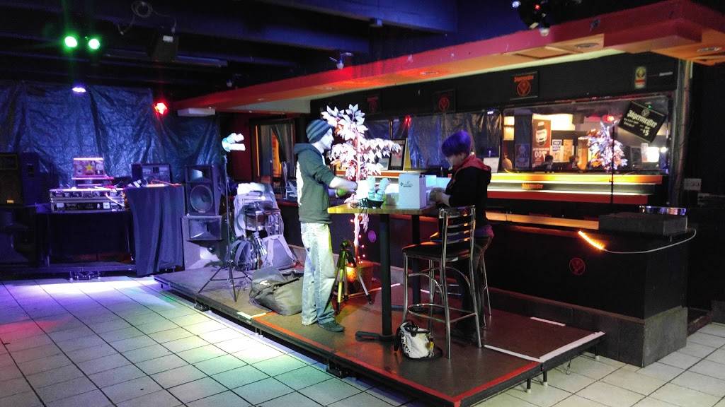 The Hot Rock Bar | restaurant | 24300 Hoover Rd, Warren, MI 48089, USA | 5867566140 OR +1 586-756-6140