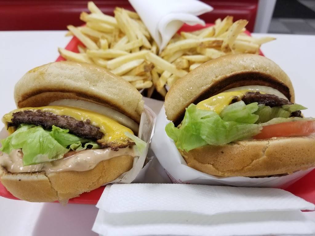 In-N-Out Burger | restaurant | 7909 Lyndon B Johnson Fwy, Dallas, TX 75251, USA | 8007861000 OR +1 800-786-1000