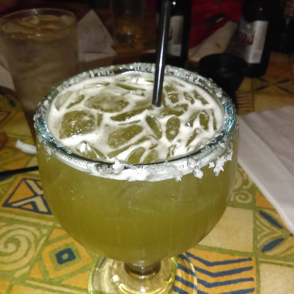 Ernestos Mexican Restaurant | restaurant | 10279 Farm to Market 455 E, Pilot Point, TX 76258, USA | 9406863500 OR +1 940-686-3500