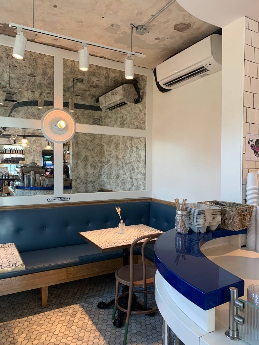 Junction Bistro, Bar & Bakery | restaurant | 238 Massachusetts Ave NE, Washington, DC 20002, USA | 2028005222 OR +1 202-800-5222