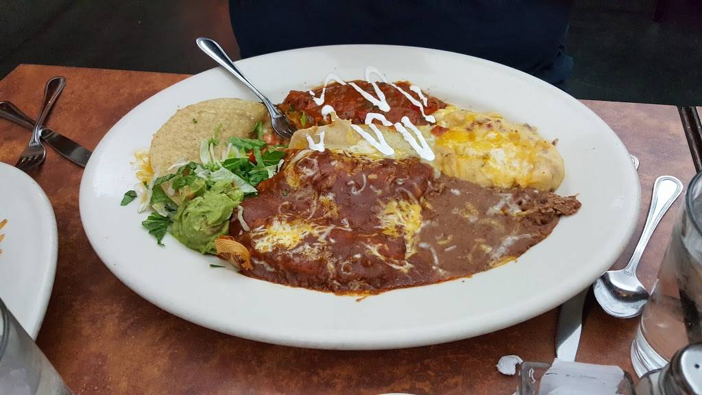 Abuelos Mexican Restaurant | restaurant | 4802 Valley View Blvd NW, Roanoke, VA 24012, USA | 5402653555 OR +1 540-265-3555