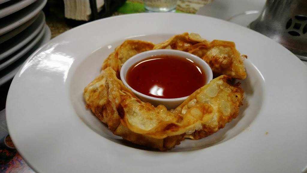 Lams Thai and Chinese Restaurant | restaurant | 11640 Victory Blvd, North Hollywood, CA 91606, USA | 8189388763 OR +1 818-938-8763