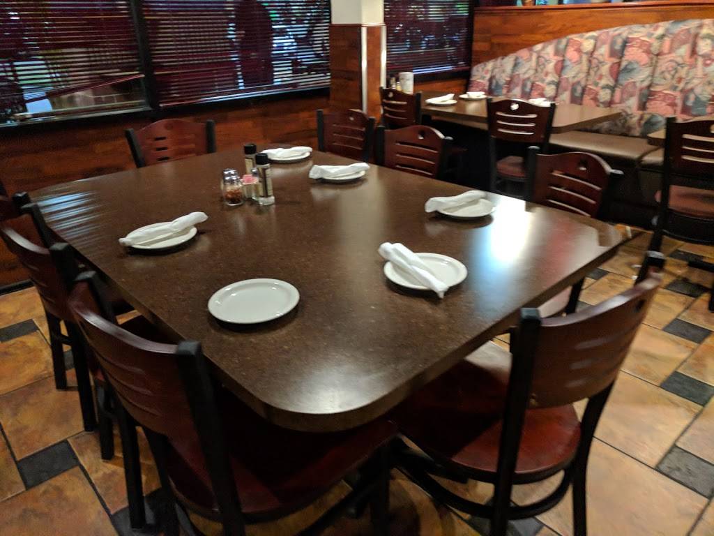 Giovannis | restaurant | 2140 S Chickasaw Trail, Orlando, FL 32825, USA | 3212359600 OR +1 321-235-9600