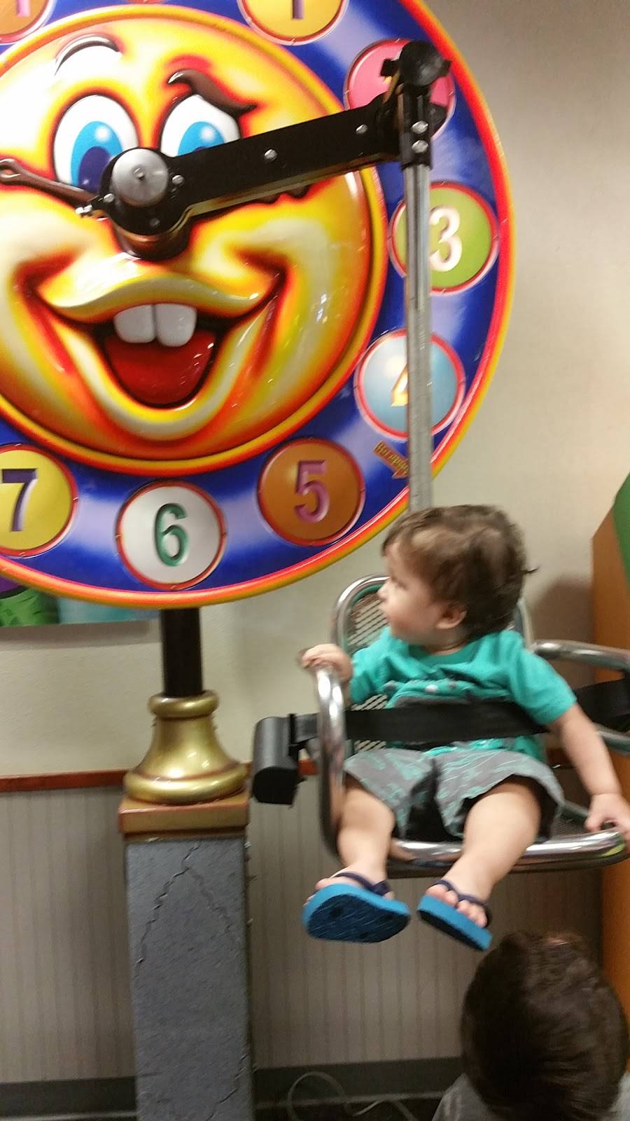 Chuck E. Cheeses | restaurant | 17069 Valley Blvd Ste. D, Fontana, CA 92335, USA | 9093500403 OR +1 909-350-0403