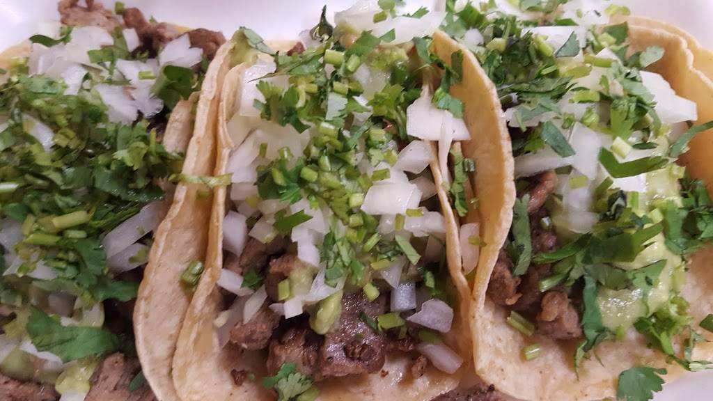 Mananas Mexican Food | restaurant | 1255 Avocado Ave, El Cajon, CA 92020, USA | 6195930401 OR +1 619-593-0401