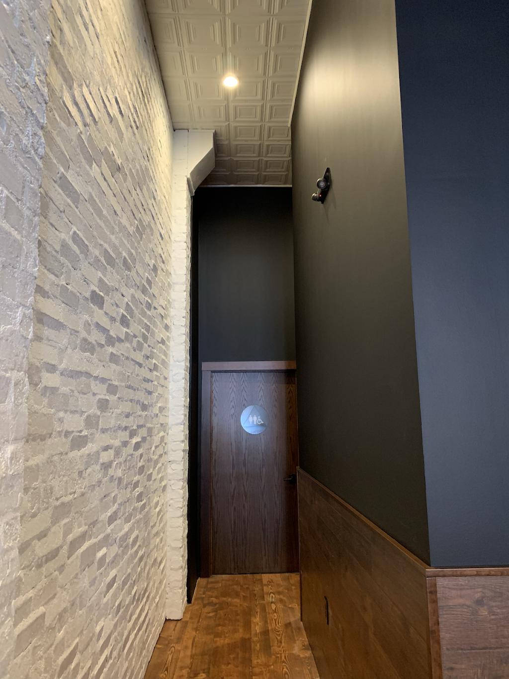 Brew@382 | restaurant | 386 Grand Ave, South San Francisco, CA 94080, USA | 6509898096 OR +1 650-989-8096