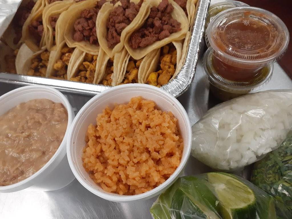 Las 3 Marias | restaurant | 15080 7th Street #2nd, Victorville, CA 92395, USA | 7608813287 OR +1 760-881-3287