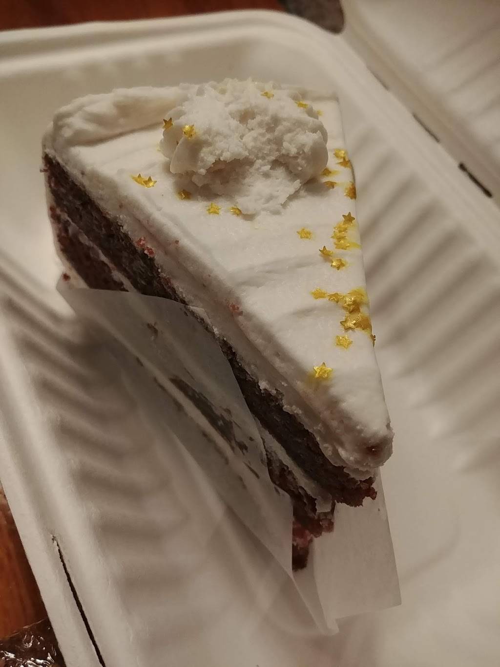 Golden Dinosaurs Vegan Deli | restaurant | 2930 Beach Blvd S, Gulfport, FL 33707, USA | 7278736901 OR +1 727-873-6901