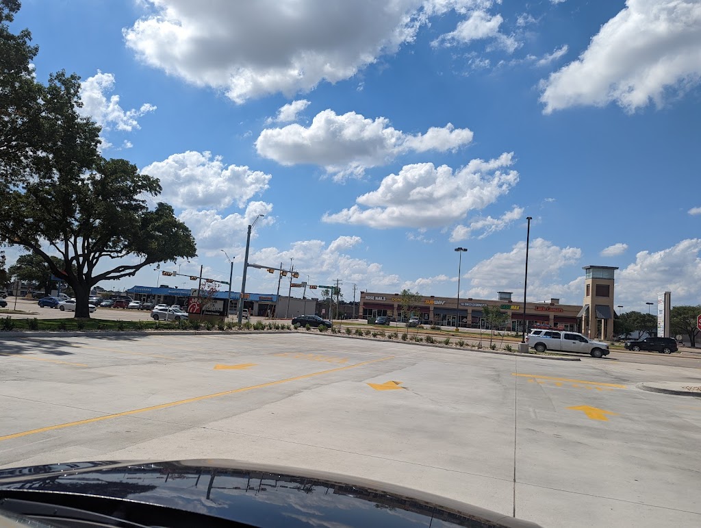 Chick-fil-A | restaurant | 1201 W Main St, Lewisville, TX 75067, USA | 9723533000 OR +1 972-353-3000