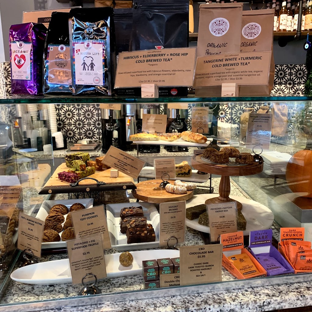 Oromo Cafe Bucktown | cafe | 1912 N Western Ave, Chicago, IL 60647, USA | 7739048147 OR +1 773-904-8147