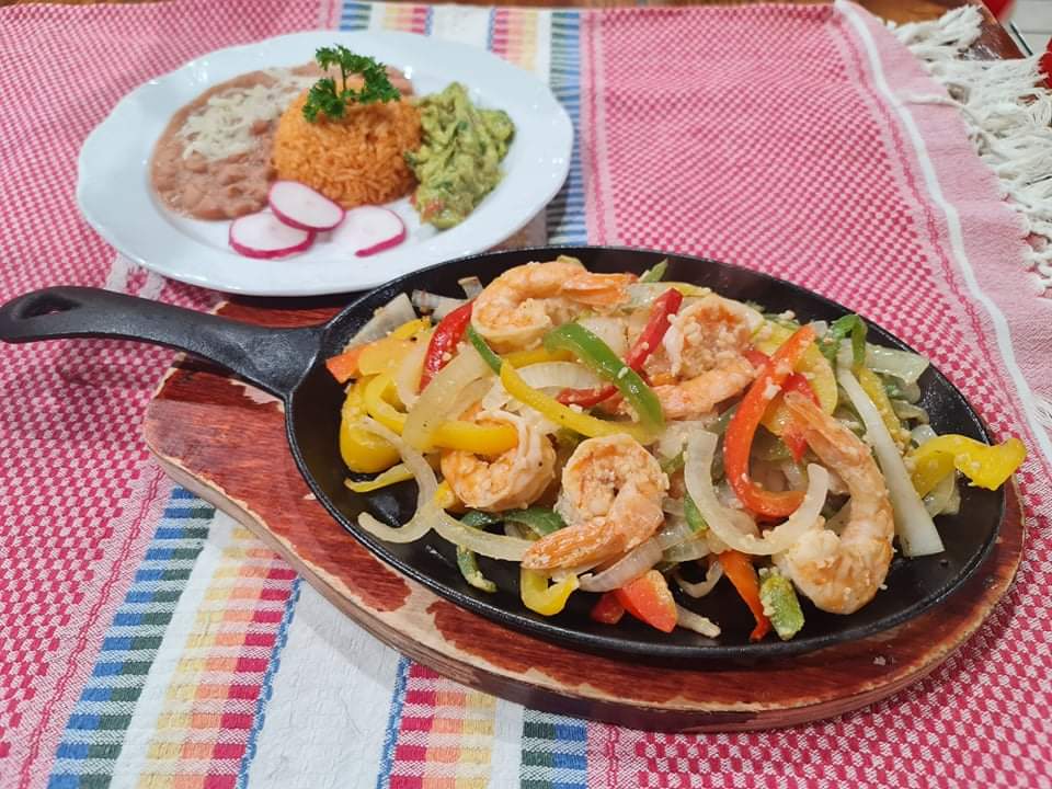 Maria Sabina Oaxacan Restaurant | restaurant | 12556 Lambert Rd Suite C, Whittier, CA 90606, USA | 5622735707 OR +1 562-273-5707