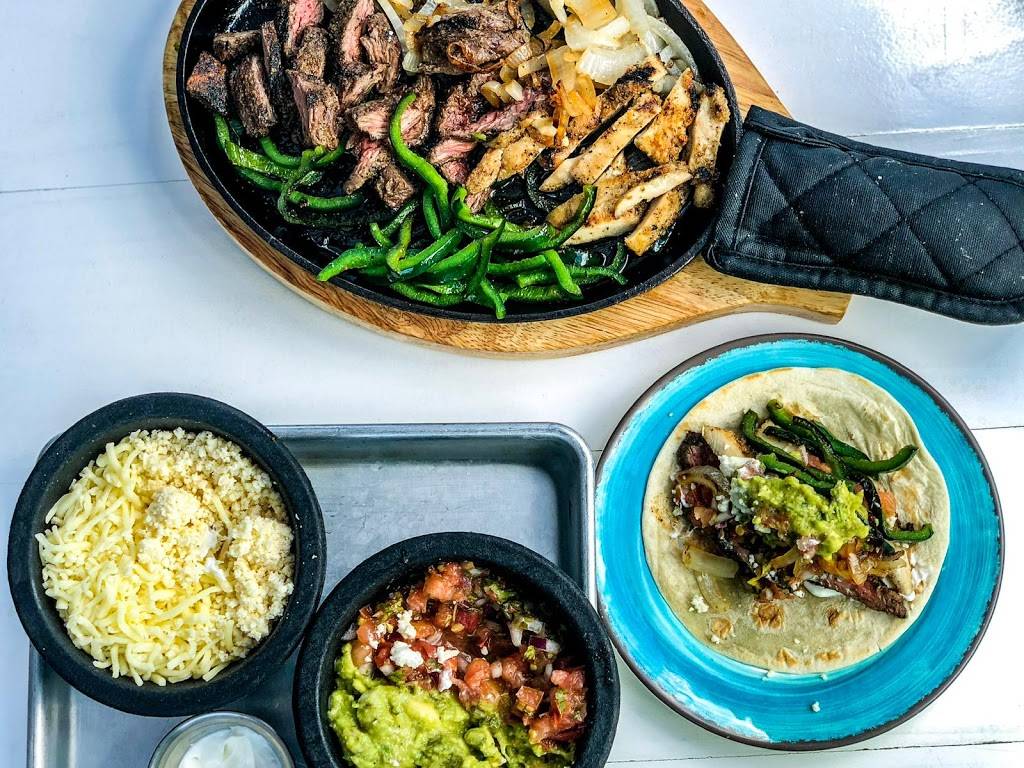 Burrito Social | restaurant | 17307 Gulf Blvd, North Redington Beach, FL 33708, USA | 7272892014 OR +1 727-289-2014