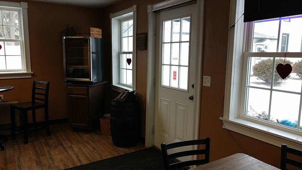 The Sandwich Warehouse | restaurant | 601 Canton St, Ogdensburg, NY 13669, USA | 3157134051 OR +1 315-713-4051