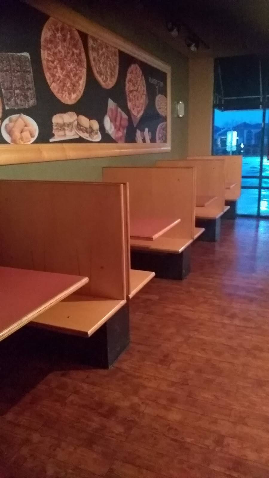 Pizza Hut | restaurant | 11380 Olio Rd, Fishers, IN 46038, USA | 3178633444 OR +1 317-863-3444