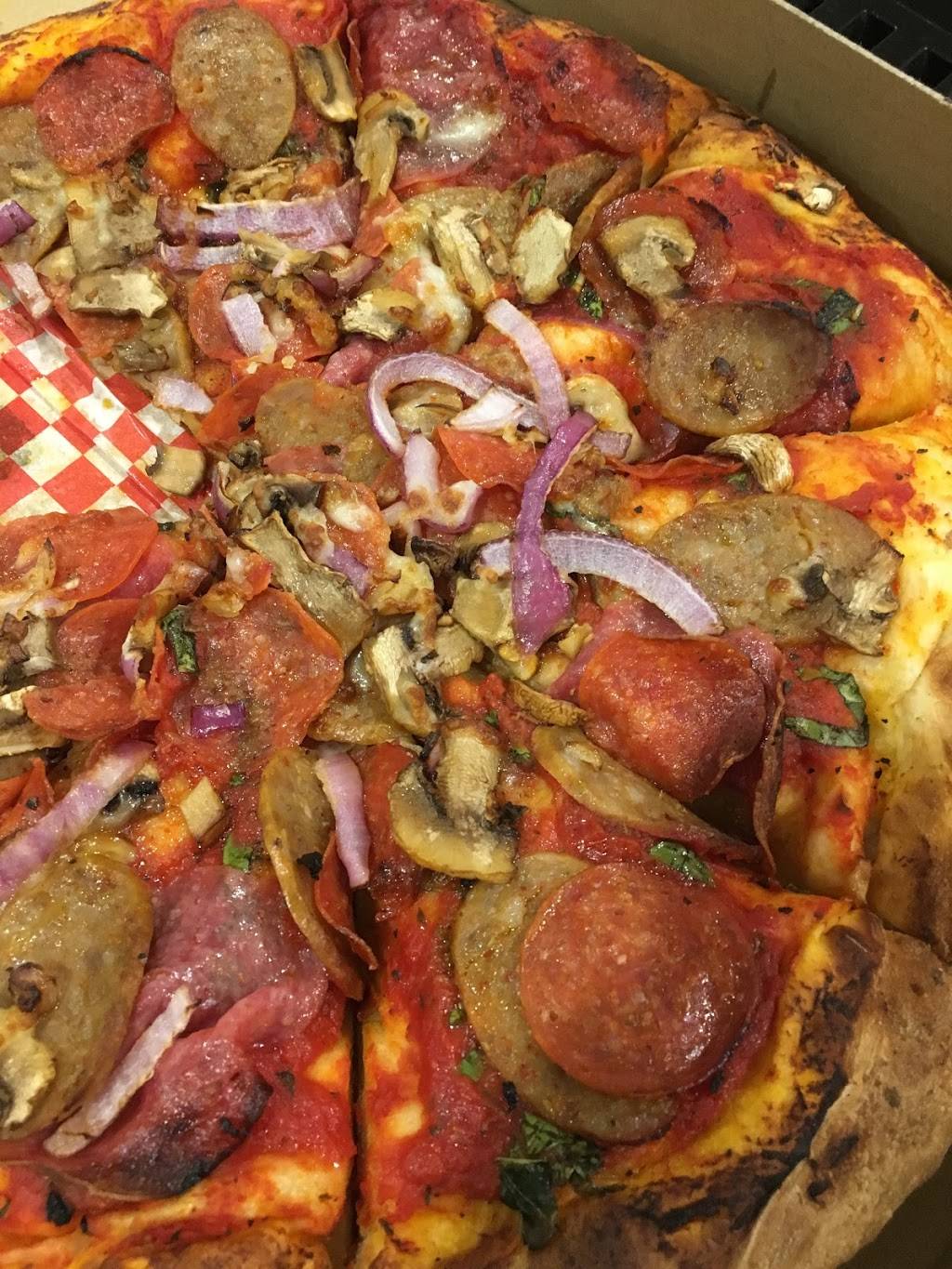 Garlic Jims Famous Gourmet Pizza | meal delivery | 3982 Red Cedar Dr, Highlands Ranch, CO 80126, USA | 3033465467 OR +1 303-346-5467