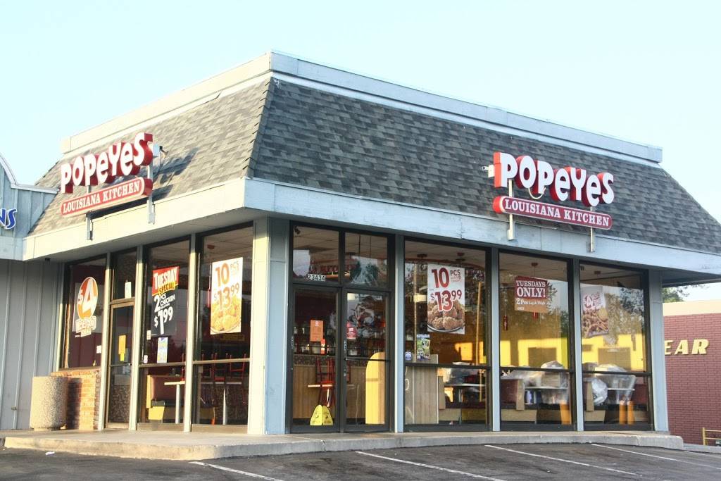 Popeyes Louisiana Kitchen | restaurant | 23434 Lyons Ave, Newhall, CA 91321, USA | 6612557778 OR +1 661-255-7778