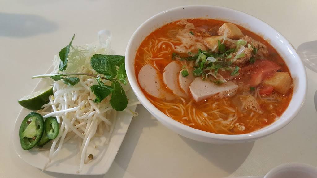 Lys Vietnamese Cuisine | restaurant | 1779 Lombard St, San Francisco, CA 94123, USA | 4155631927 OR +1 415-563-1927