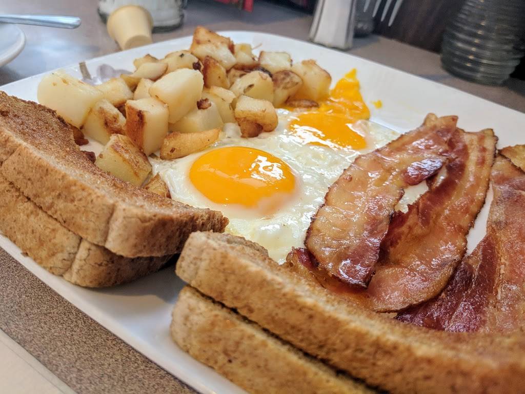 White Horse Restaurant | restaurant | 294 Tremblay Rd, Ottawa, ON K1G 0A4, Canada | 6137467767 OR +1 613-746-7767