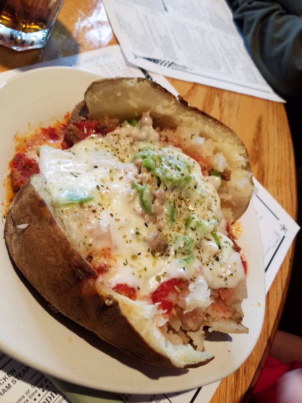 Daves All American Pizza and Eatery | restaurant | 1247 W Main St, Danville, IN 46122, USA | 3177456942 OR +1 317-745-6942