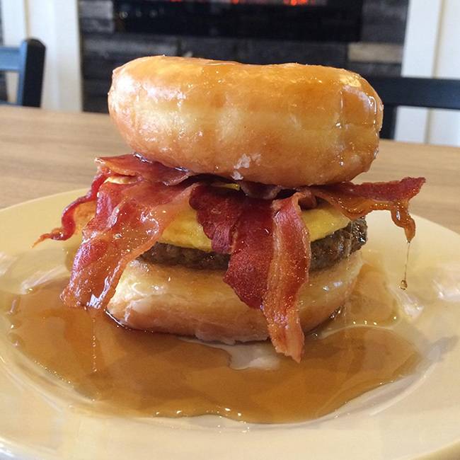 Donut Kraze | restaurant | 365 Somerville Ave, Tonawanda, NY 14150, USA | 7168362160 OR +1 716-836-2160