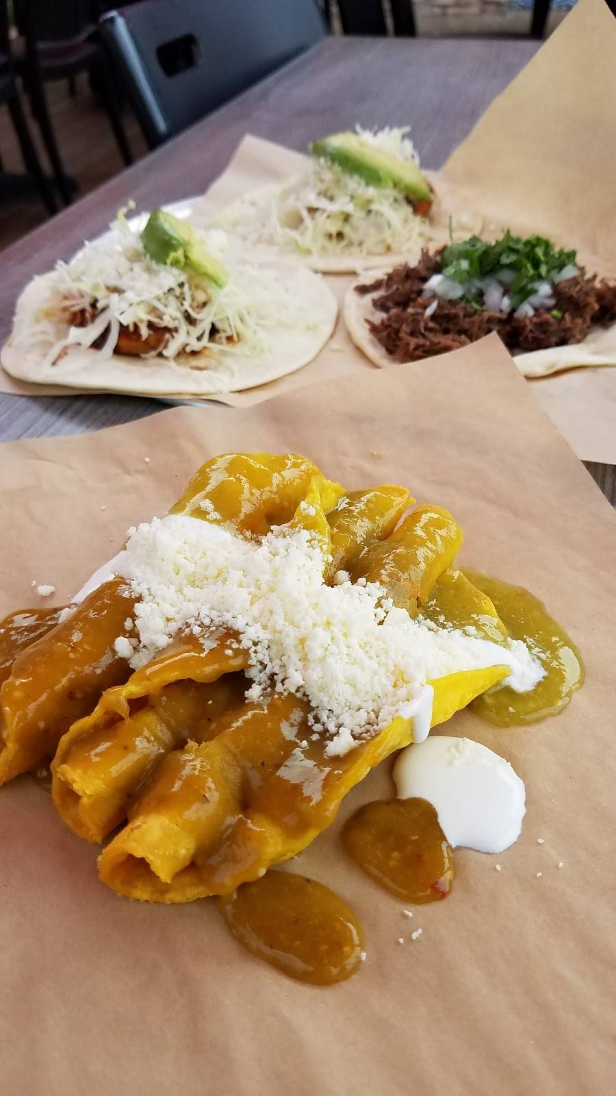 Papalote Taco House | restaurant | 3632 S Congress Ave, Austin, TX 78704, USA | 5122942122 OR +1 512-294-2122