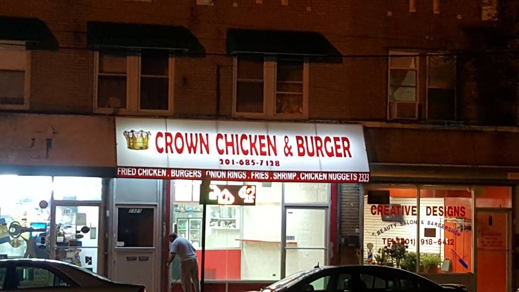 Crown Chicken & Burger | restaurant | 2323 John F. Kennedy Blvd, Jersey City, NJ 07304, USA | 2016857128 OR +1 201-685-7128